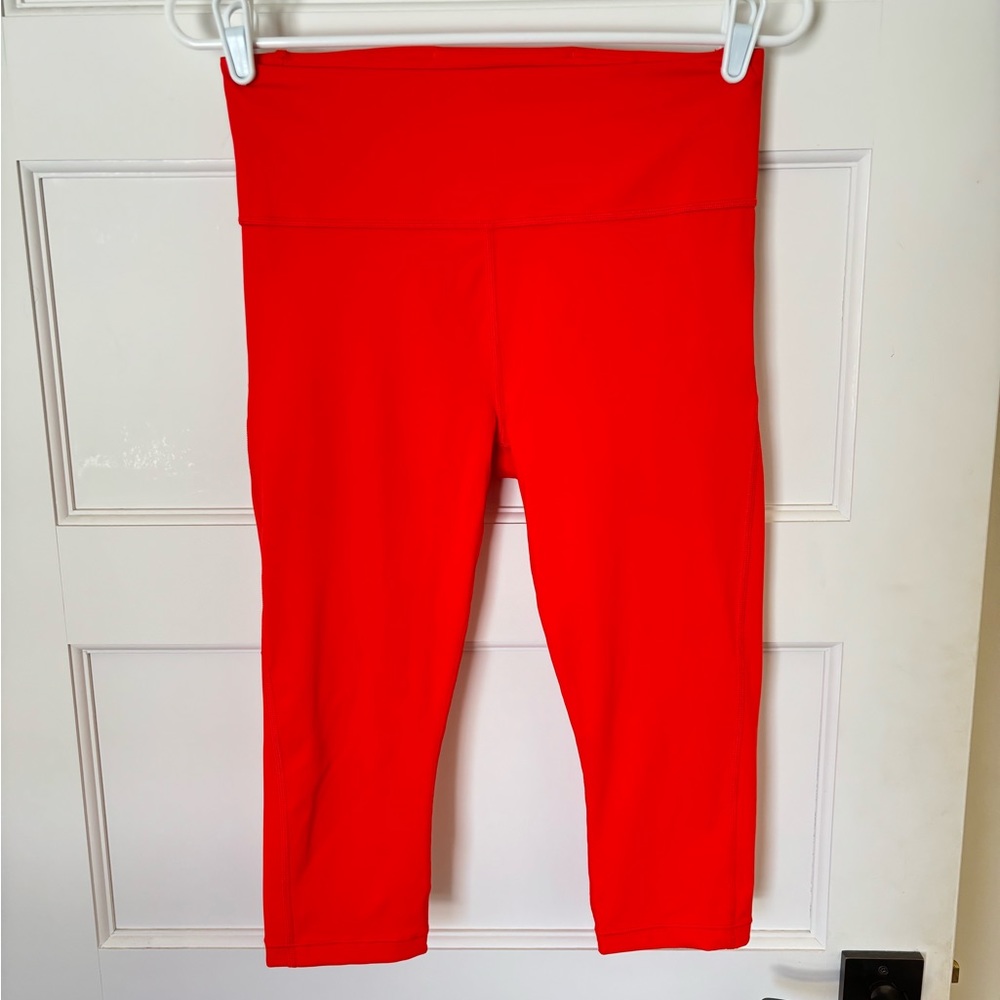 Athleta Ultimate Stash Pocket Cropped Tights